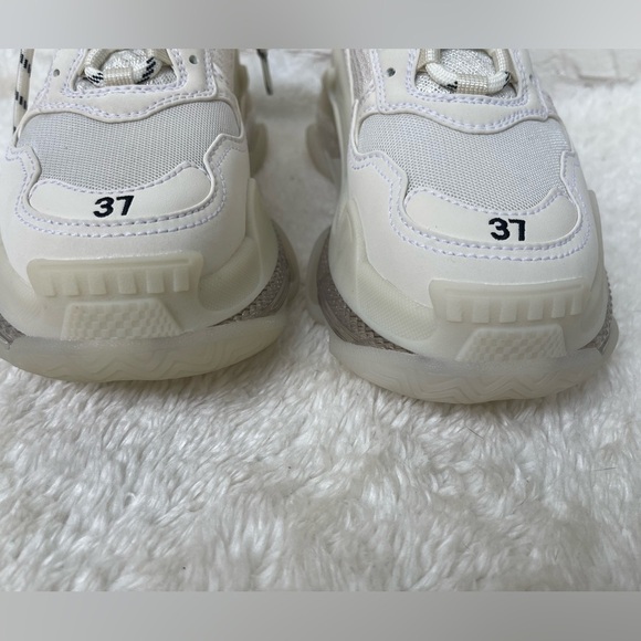 Balenciaga Triple S Platform Eggshell Sneakers Size 37 - Picture 9 of 15